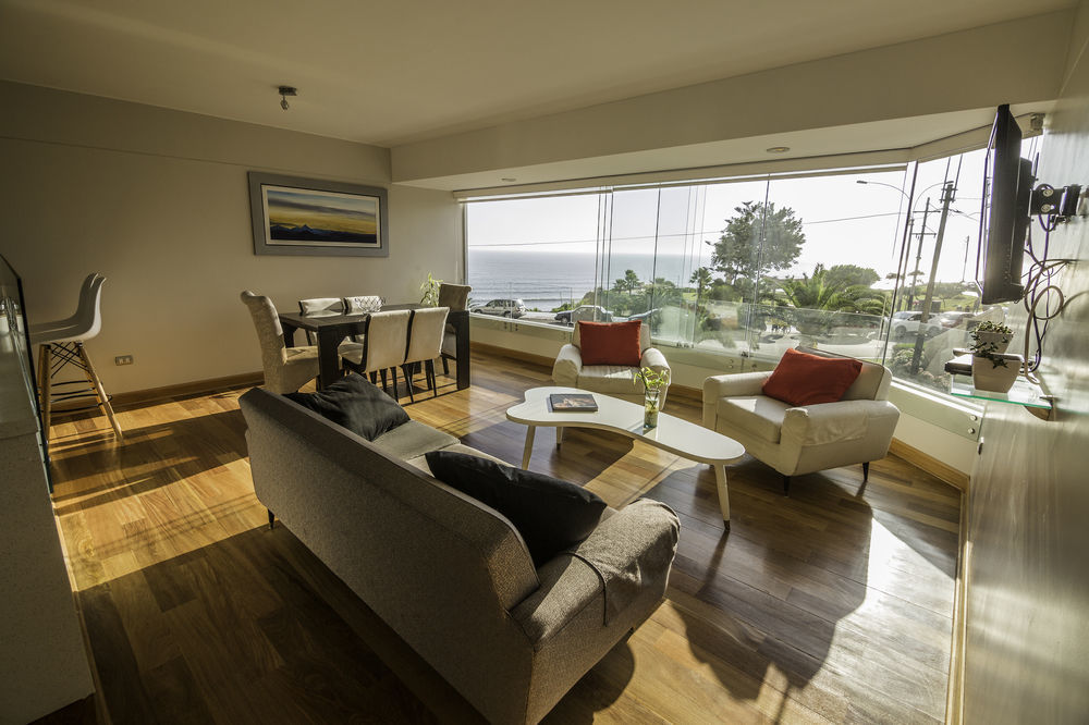Stylish Ocean View Private Apartment Ліма Екстер'єр фото