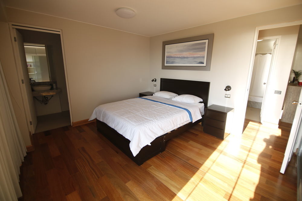 Stylish Ocean View Private Apartment Ліма Екстер'єр фото